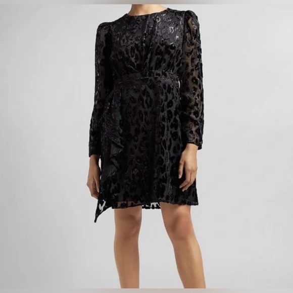 Express Dresses & Skirts - NWT Express Black Sheath Velvet Animal Print Textured Shimmer Dress Sz M